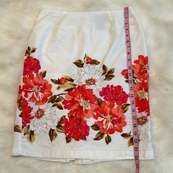 NYCC floral pencil skirt - Picture 6 of 12